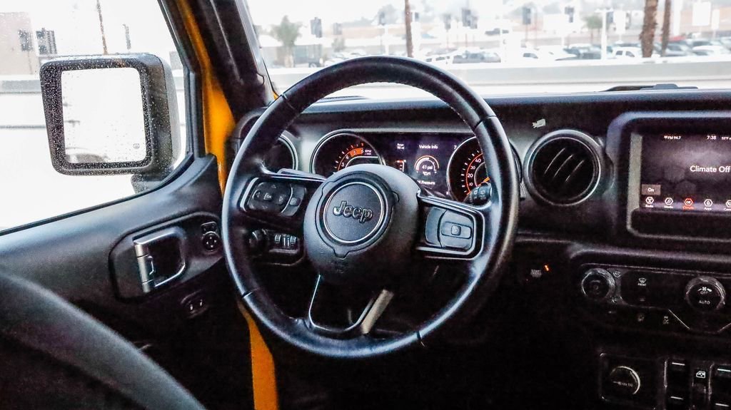 Used 2021 Jeep Wrangler Unlimited Sport image 18