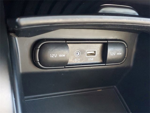 Used 2020 Kia Sorento S image 30