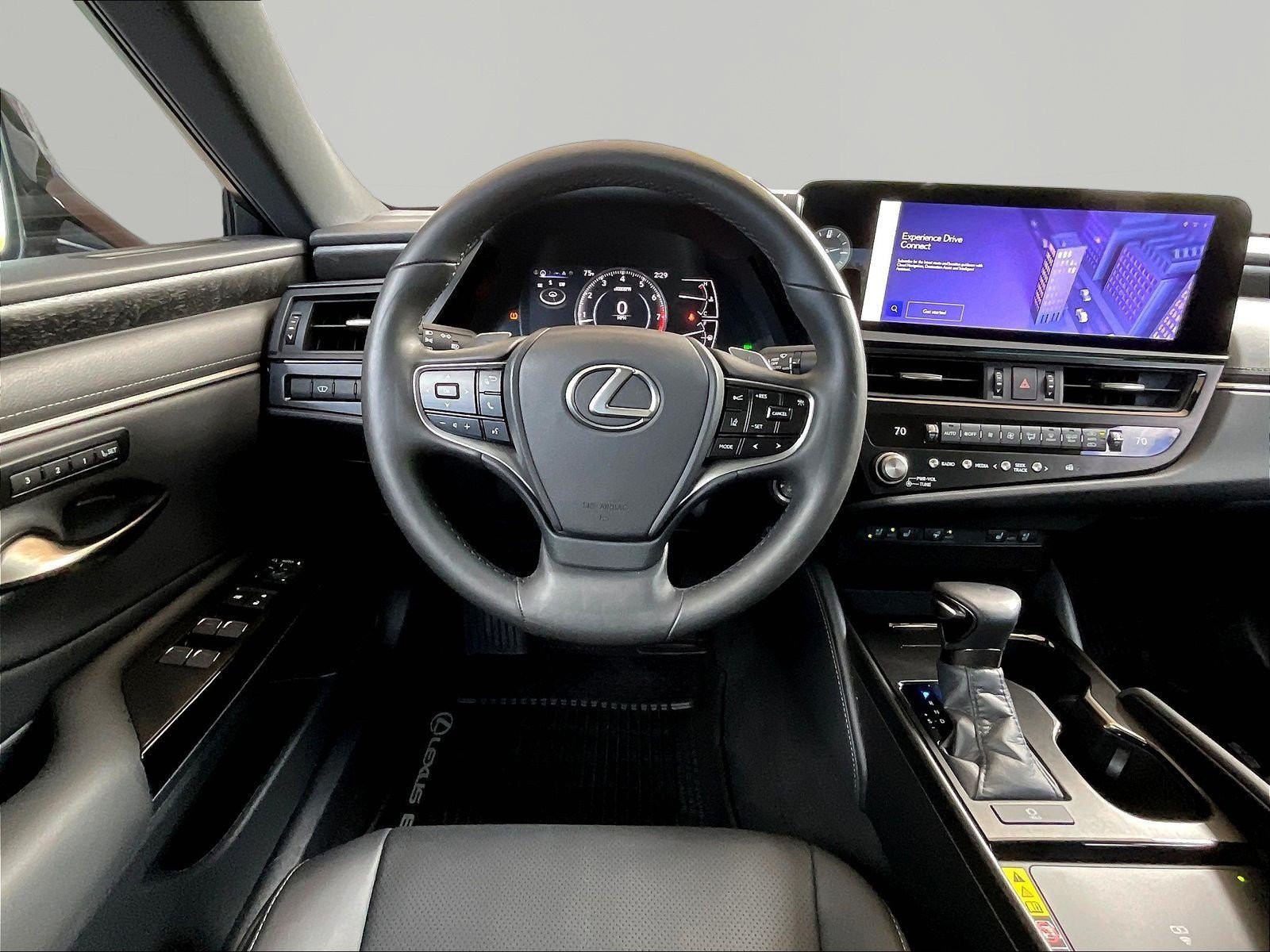 Used 2024 Lexus ES 350 w/ Premium Package FWD image 8