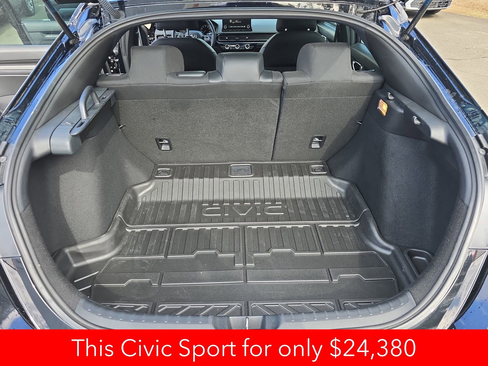 Used 2023 Honda Civic Sport image 18