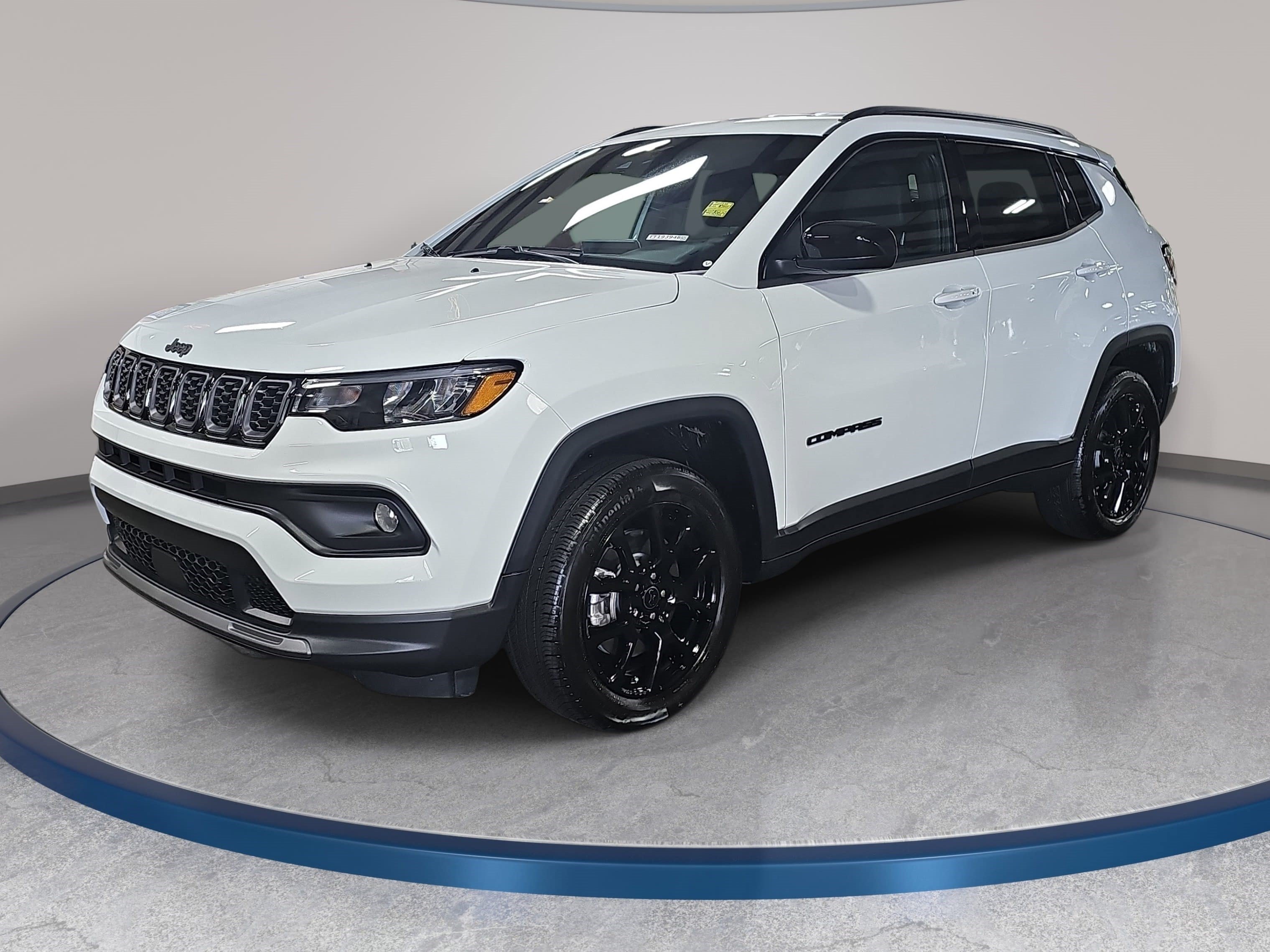 Used 2026 Jeep Compass Latitude AWD/4WD image 1