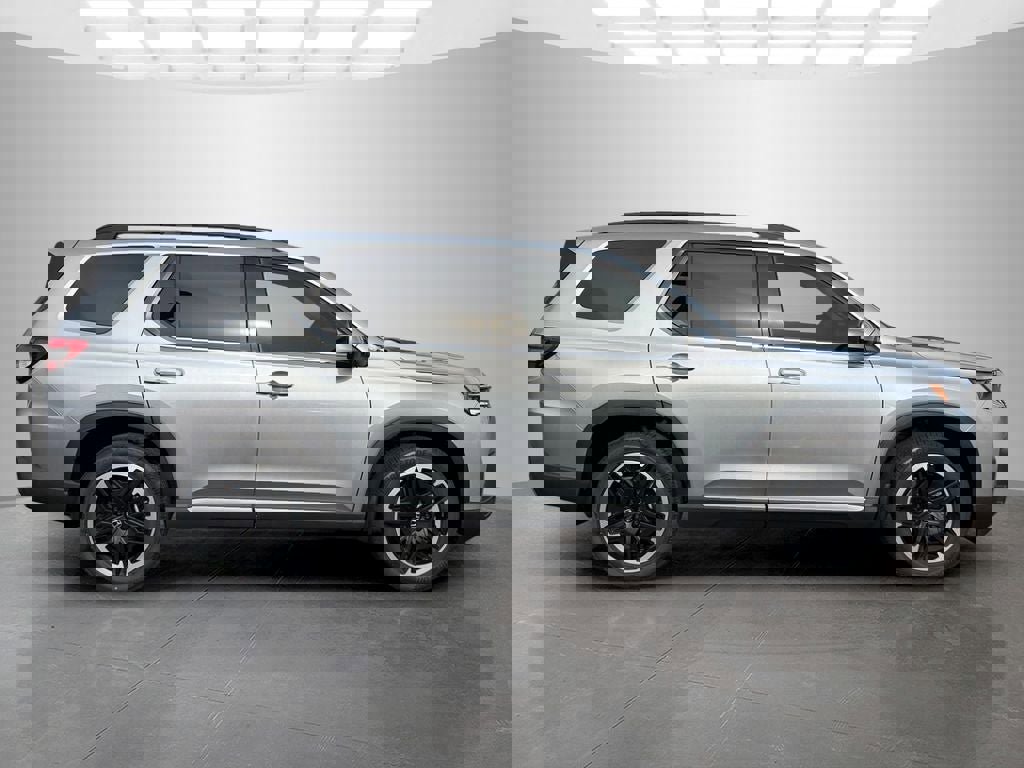 New 2026 Honda Pilot Touring image 6