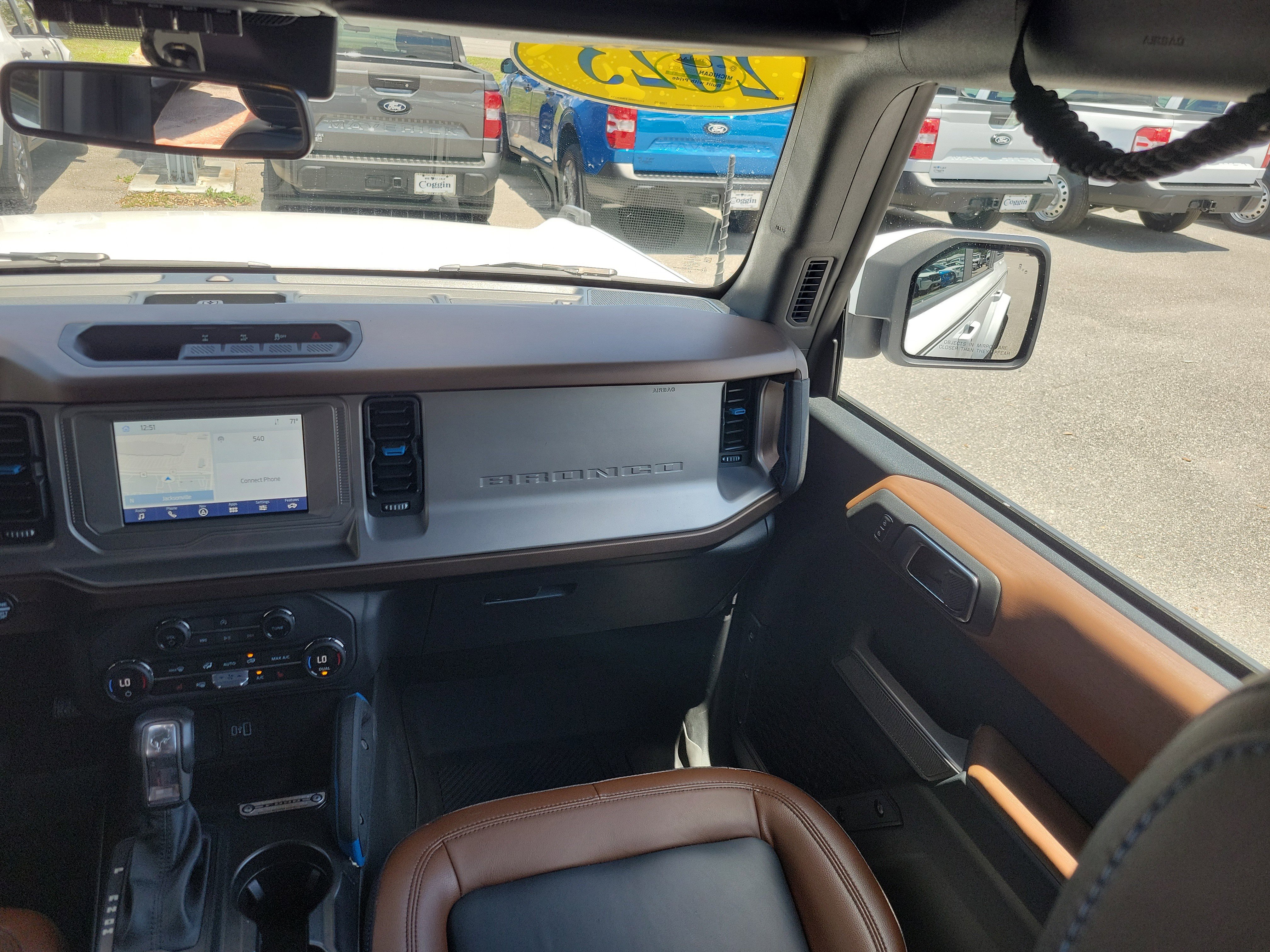 Used 2023 Ford Bronco Outer Banks AWD/4WD image 9