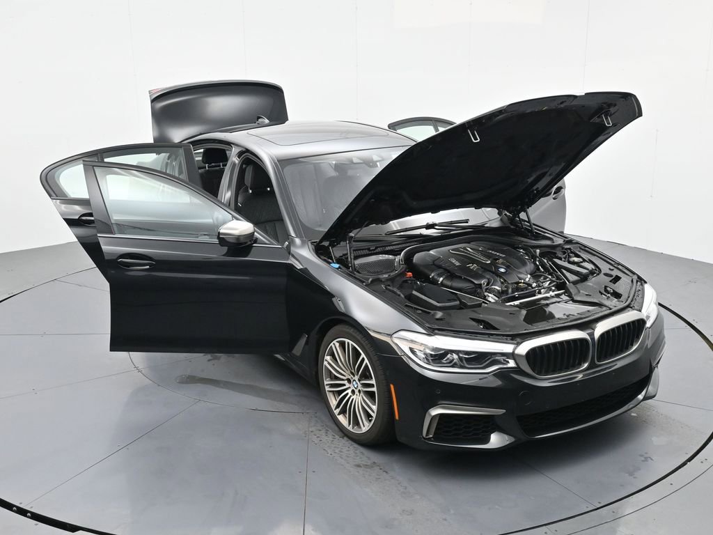 Used 2019 BMW M550i xDrive M550i xDrive image 39