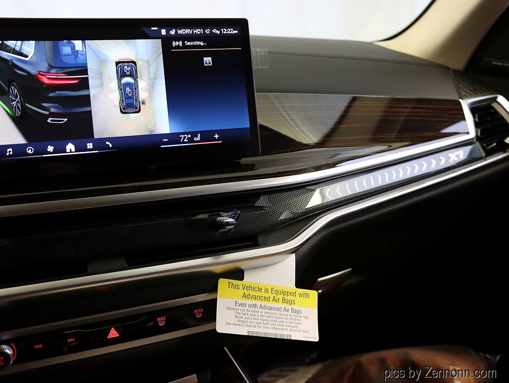 Used 2026 BMW X7 xDrive40i image 25