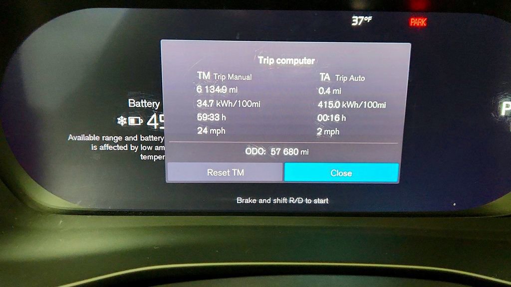 Used 2021 Volvo XC40 P8 Recharge image 15