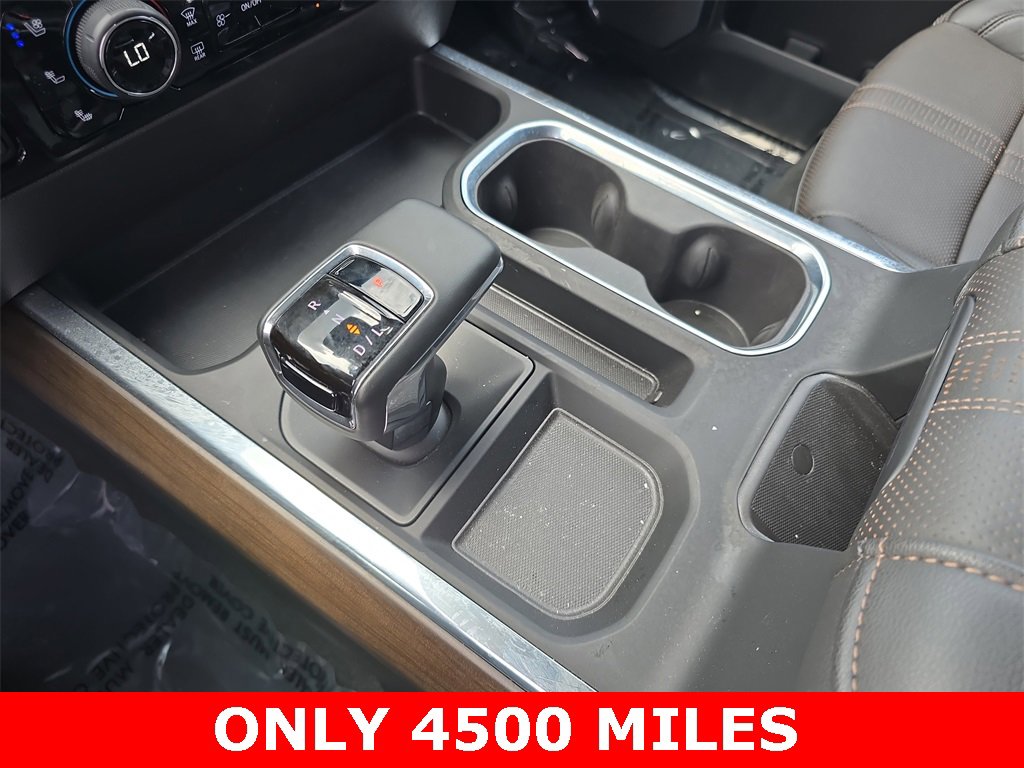 Used 2024 Chevrolet Silverado 1500 High Country w/ High Country Premium Package image 24