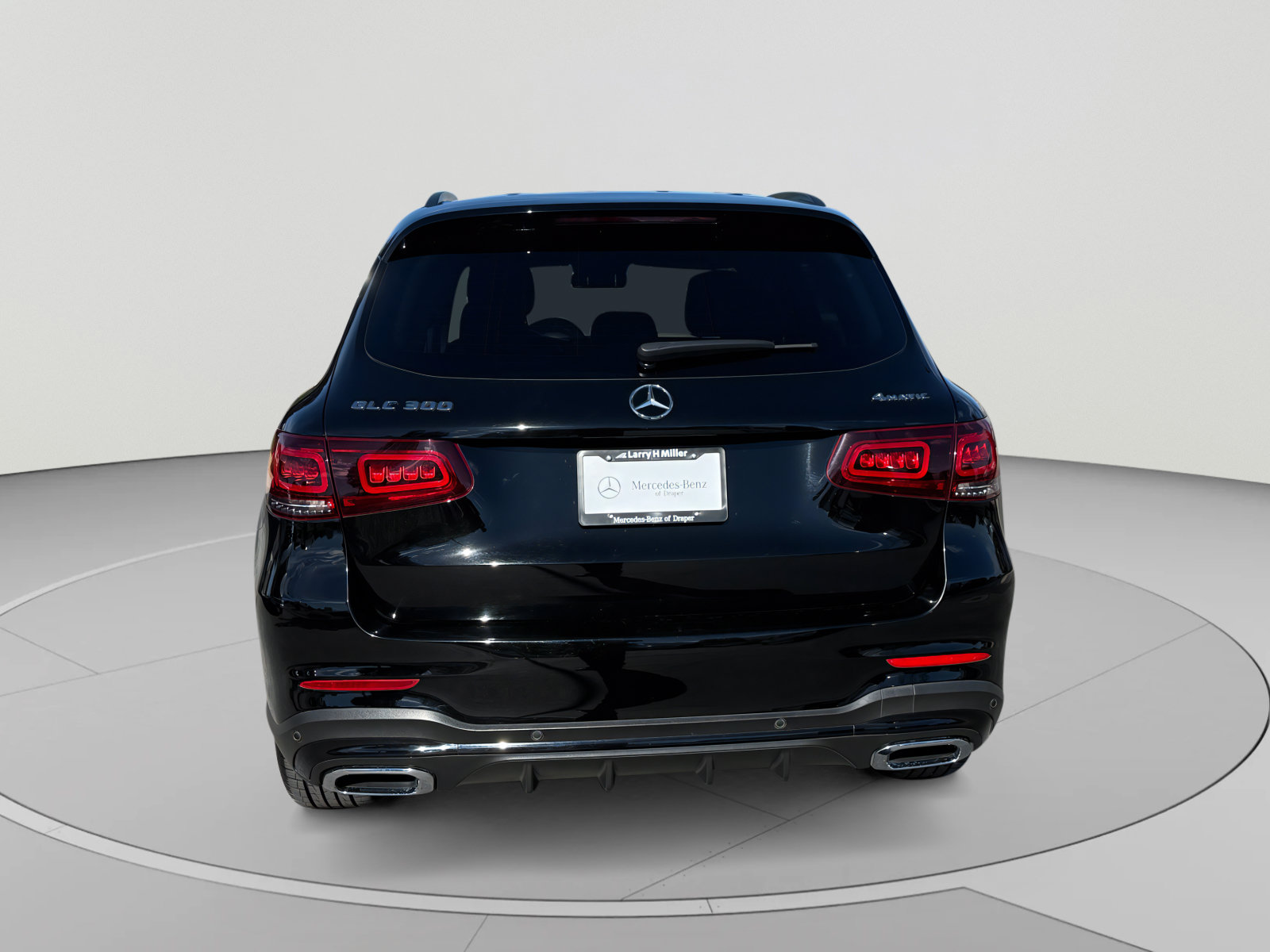 Certified 2022 Mercedes-Benz GLC 300 4MATIC image 4
