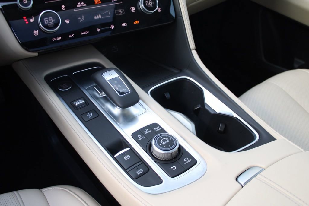 Certified 2025 INFINITI QX60 Luxe image 35