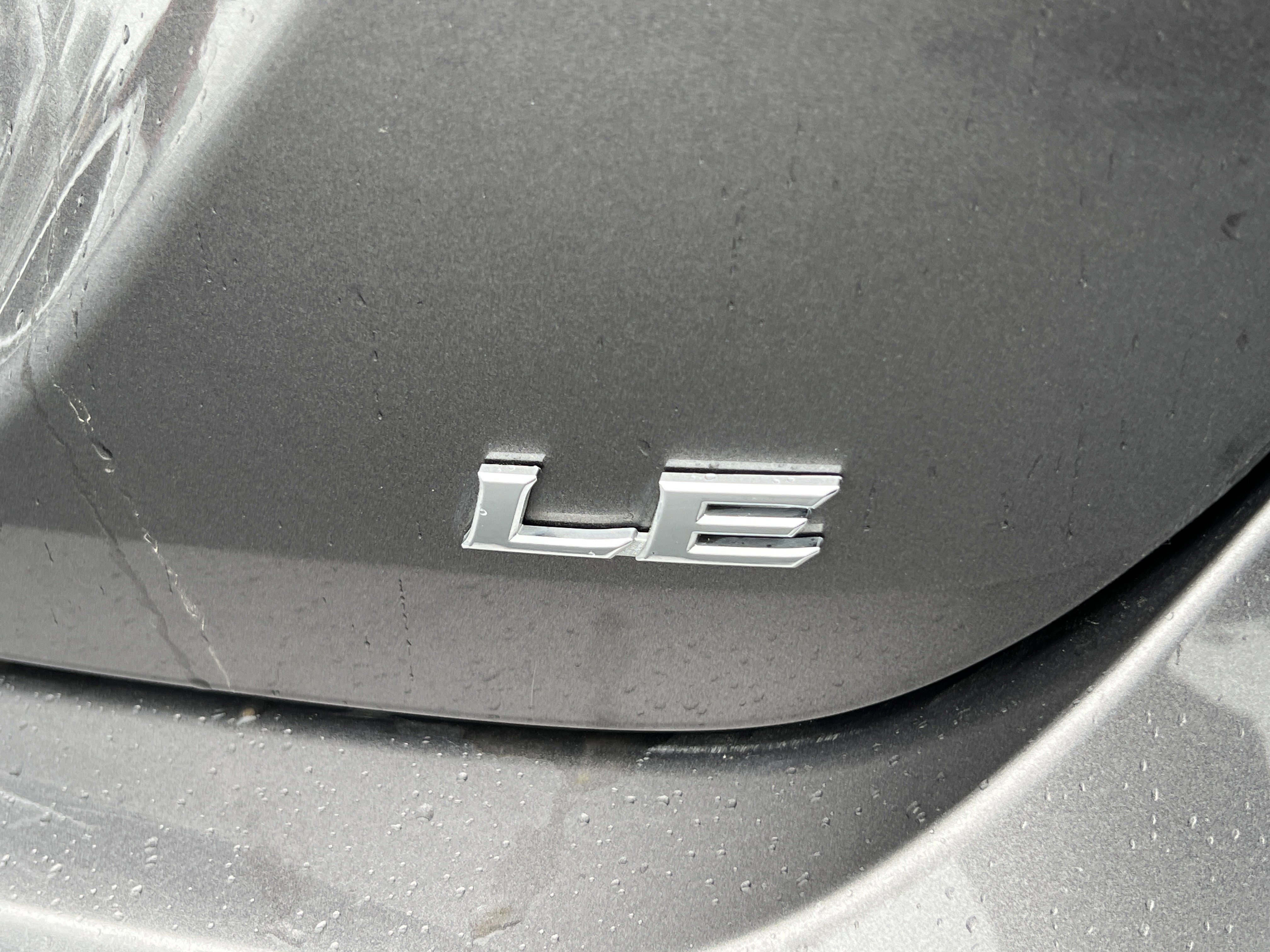 Used 2024 Toyota Camry LE FWD image 9