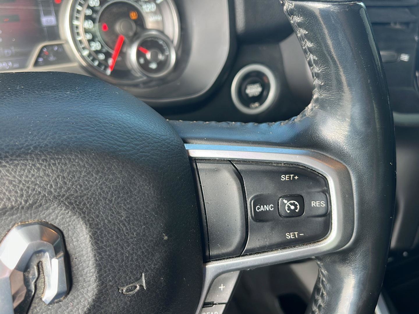 Used 2019 RAM 1500 Big Horn AWD/4WD image 12