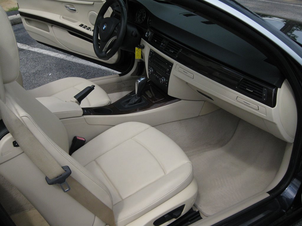 Used 2009 BMW 328i Convertible RWD image 23