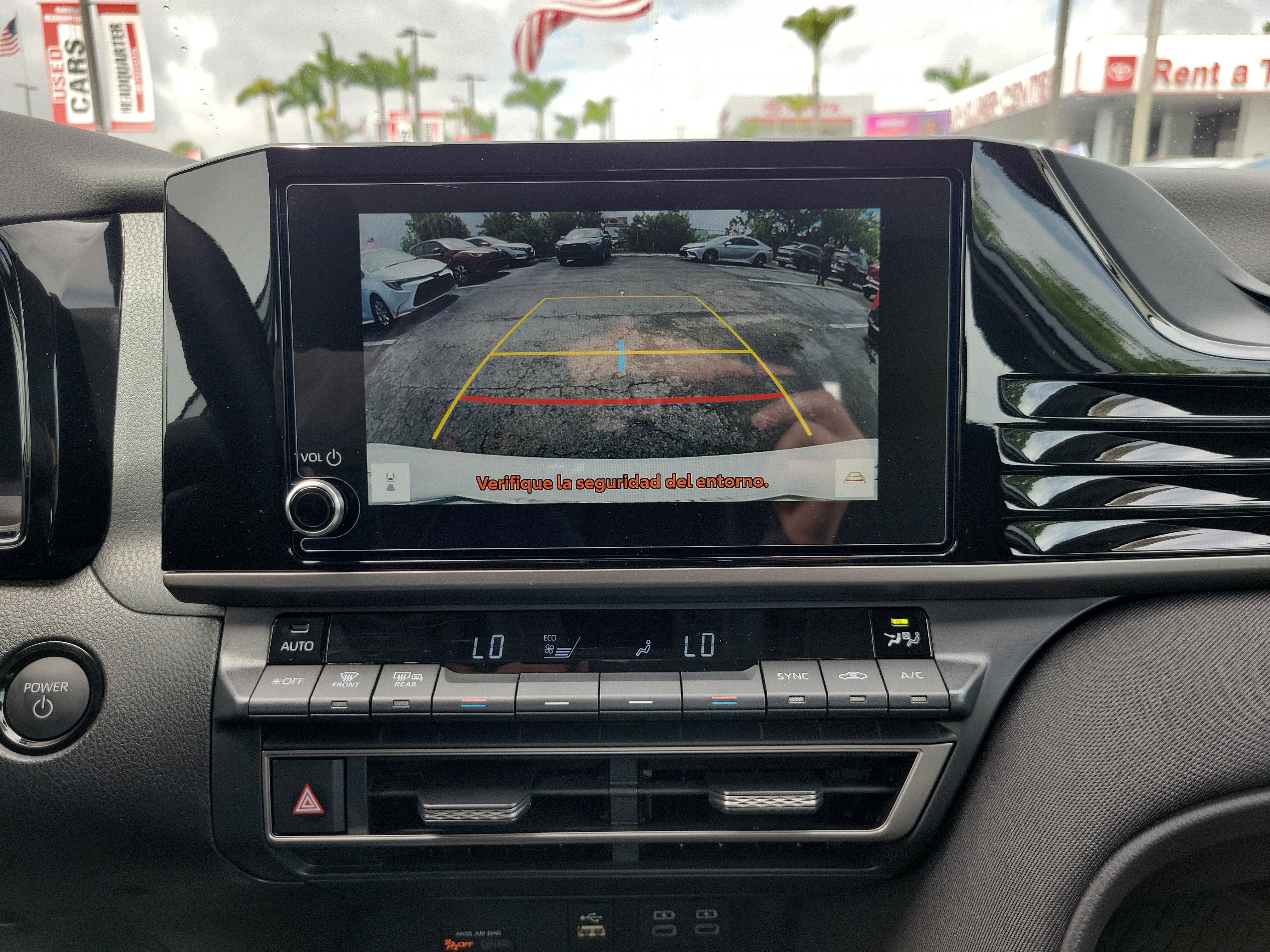 Used 2026 Toyota Camry LE w/ Convenience Package FWD image 27