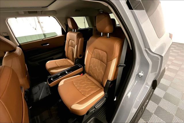 New 2026 Nissan Pathfinder Platinum AWD/4WD image 11