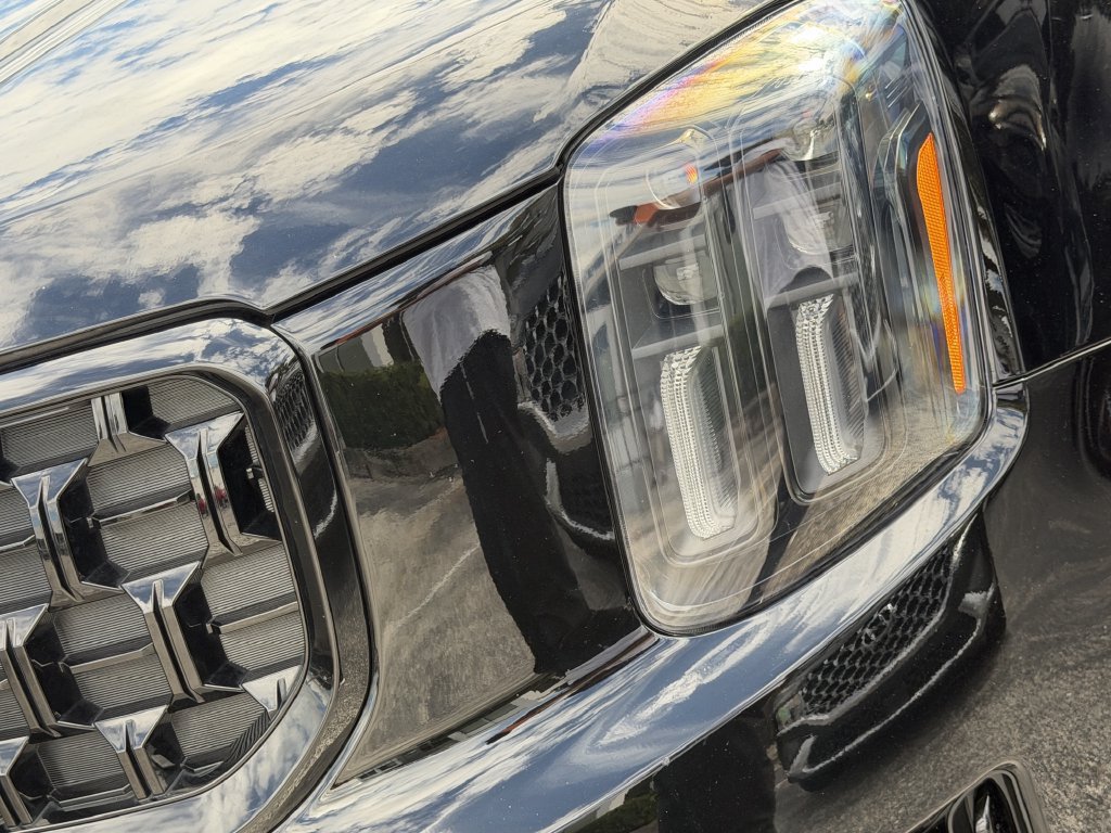 Certified 2025 Kia Telluride SX X-Line AWD/4WD image 10