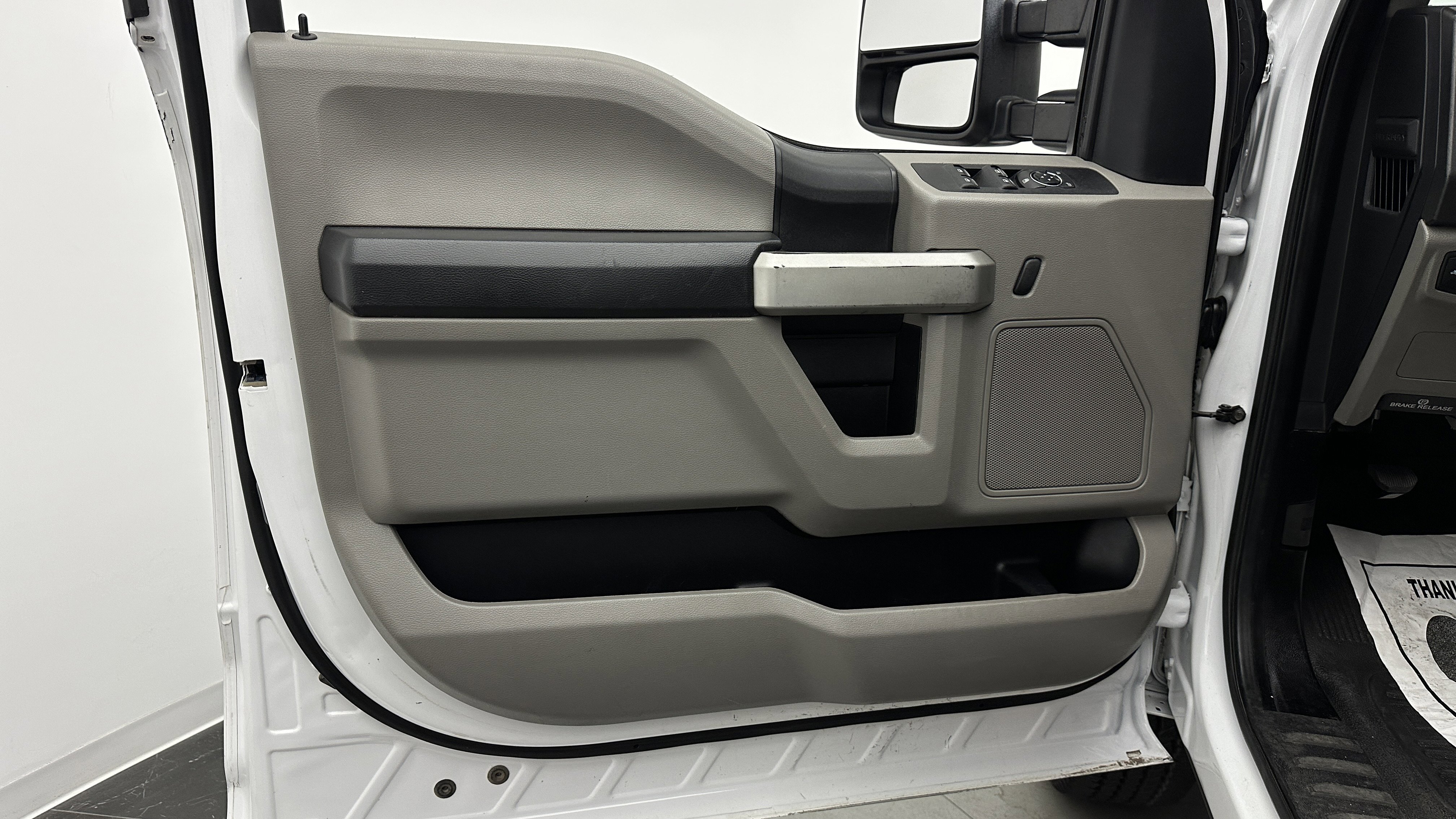 Used 2020 Ford F350 XL image 19