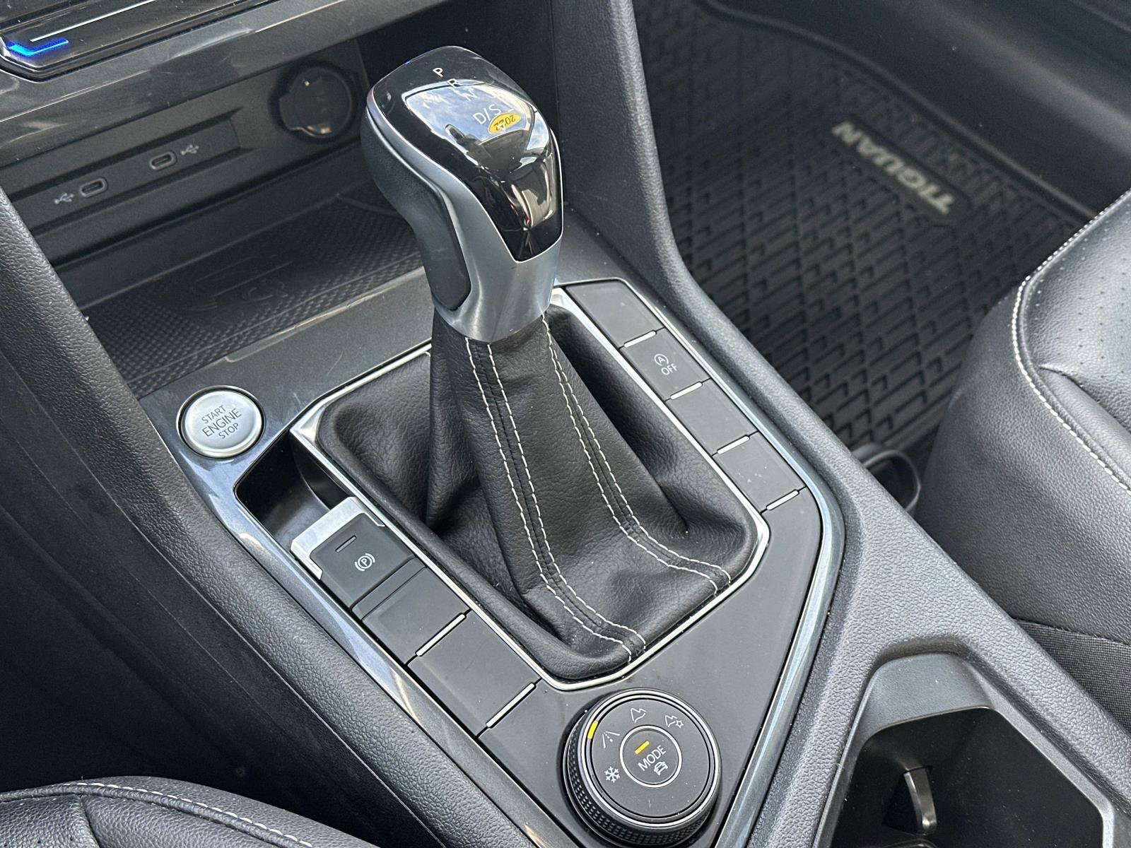 Used 2022 Volkswagen Tiguan SE image 31