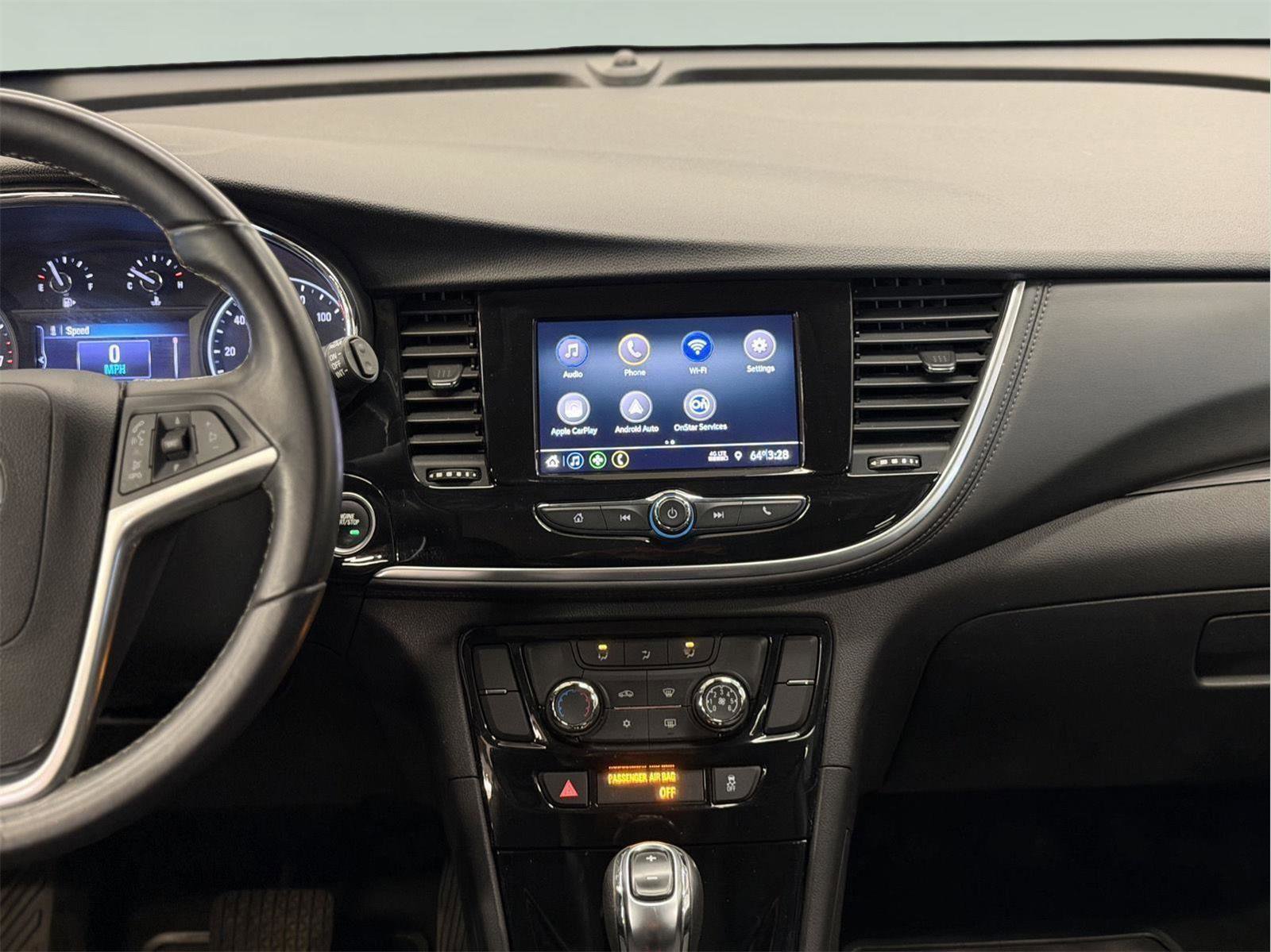 Used 2022 Buick Encore Preferred w/ Safety Package image 32