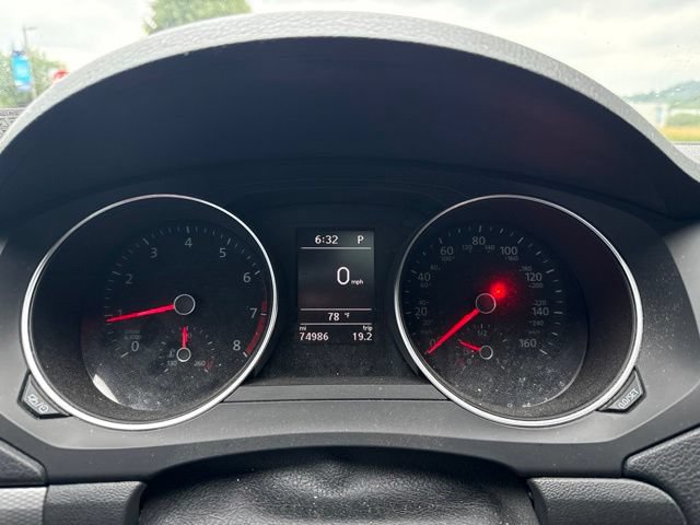 Used 2018 Volkswagen Jetta SE FWD image 17