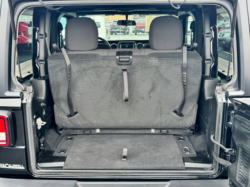 Used 2023 Jeep Wrangler Sport AWD/4WD image 14