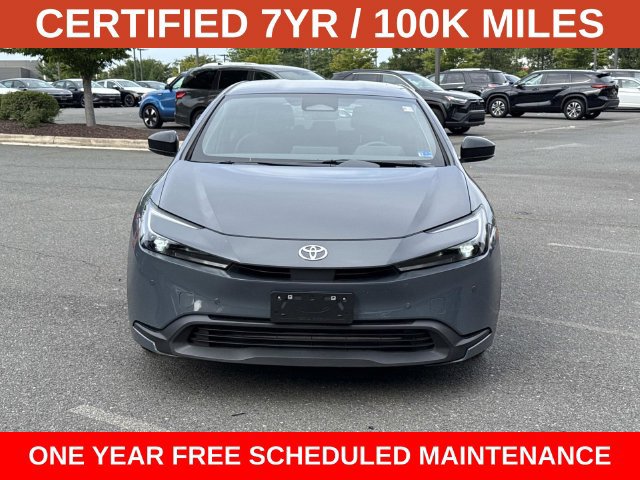 Used 2025 Toyota Prius LE FWD image 6