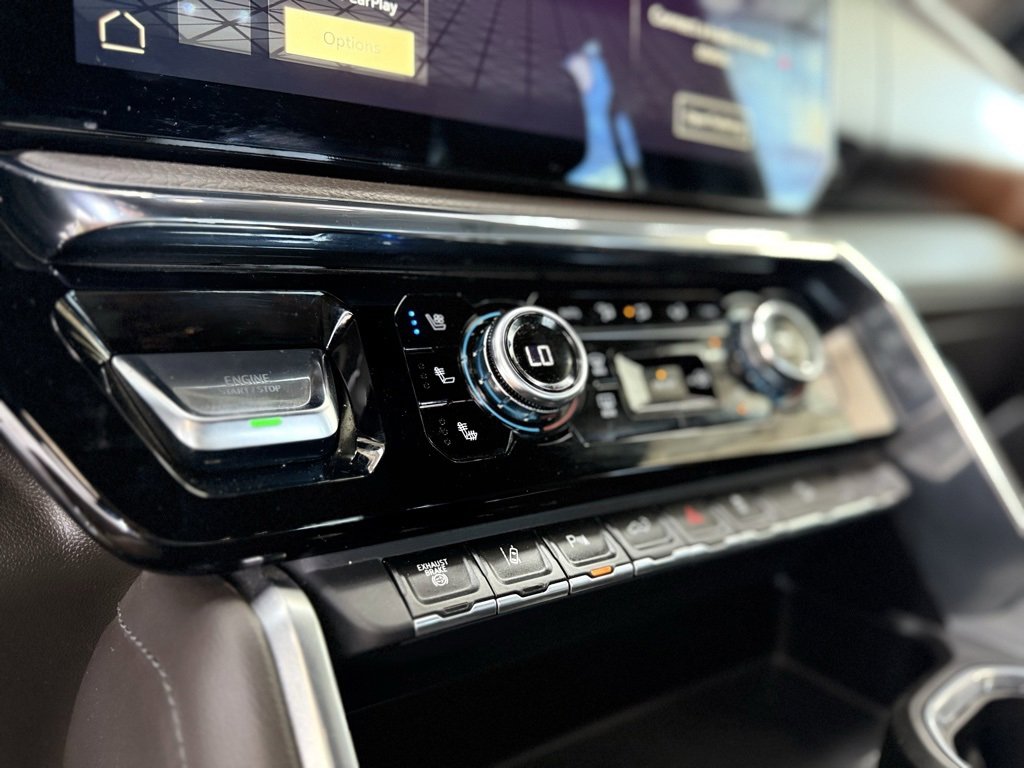 Used 2024 GMC Sierra 2500 Denali w/ Denali Reserve Package image 31