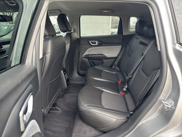 Used 2022 Jeep Compass Latitude w/ Convenience Group image 20