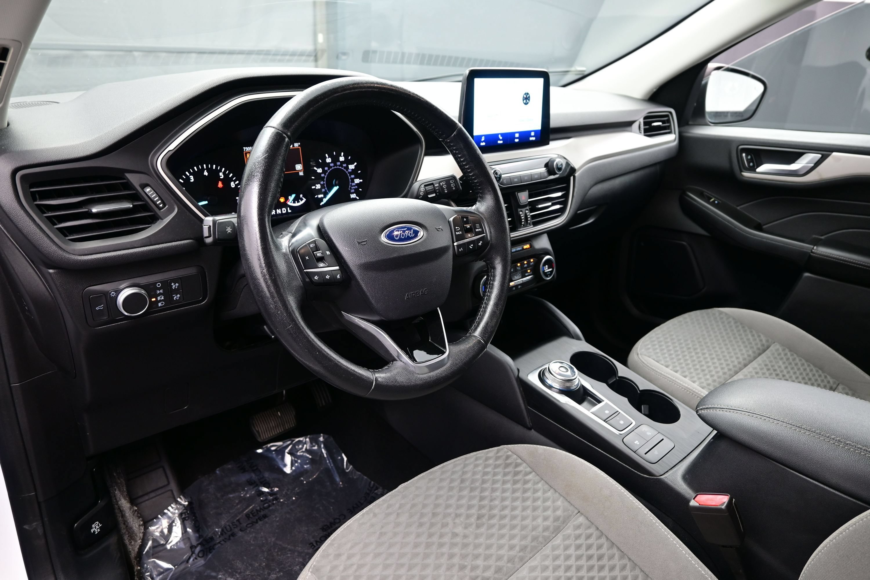 Used 2021 Ford Escape SE w/ Convenience Package FWD image 12