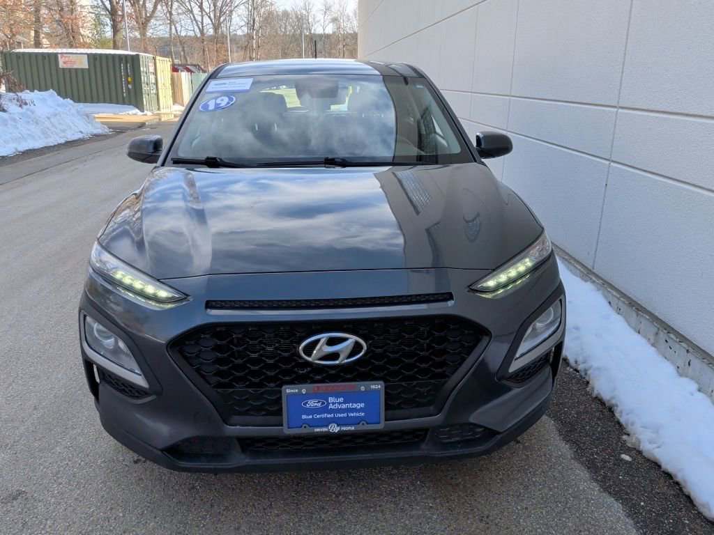 Used 2019 Hyundai Kona SE image 3