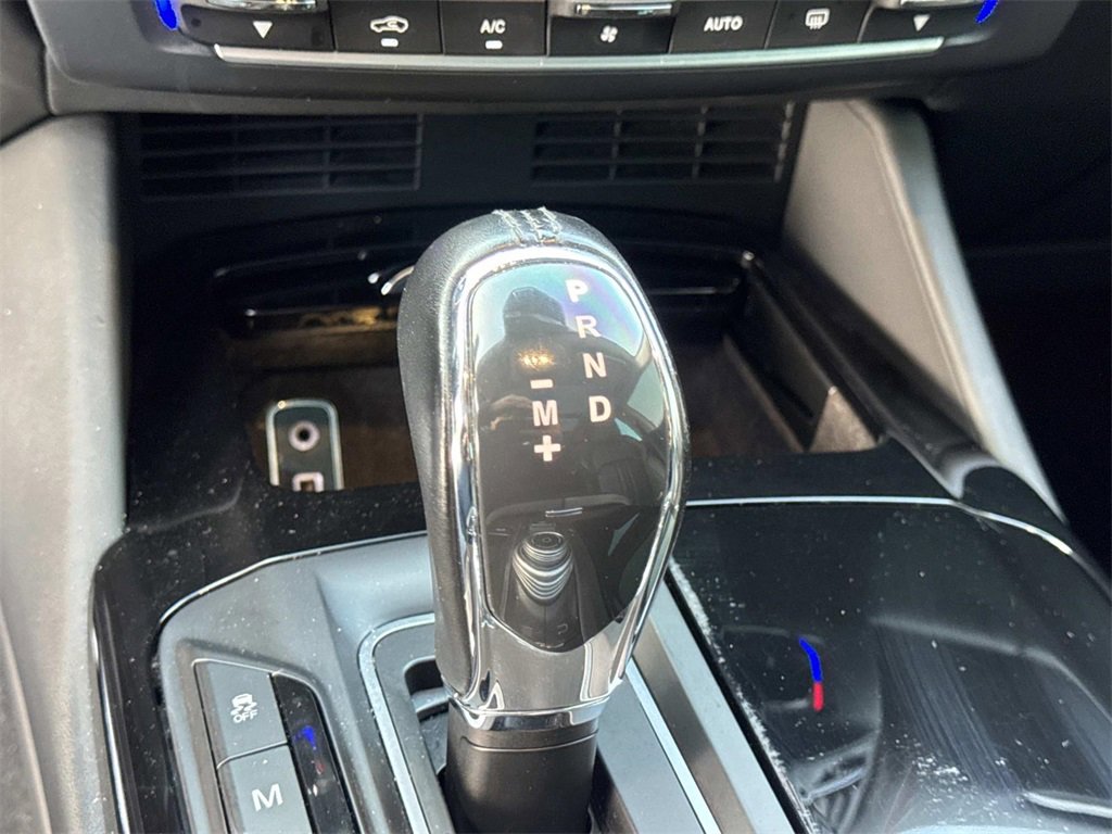 Used 2018 Maserati Levante S GranSport image 17