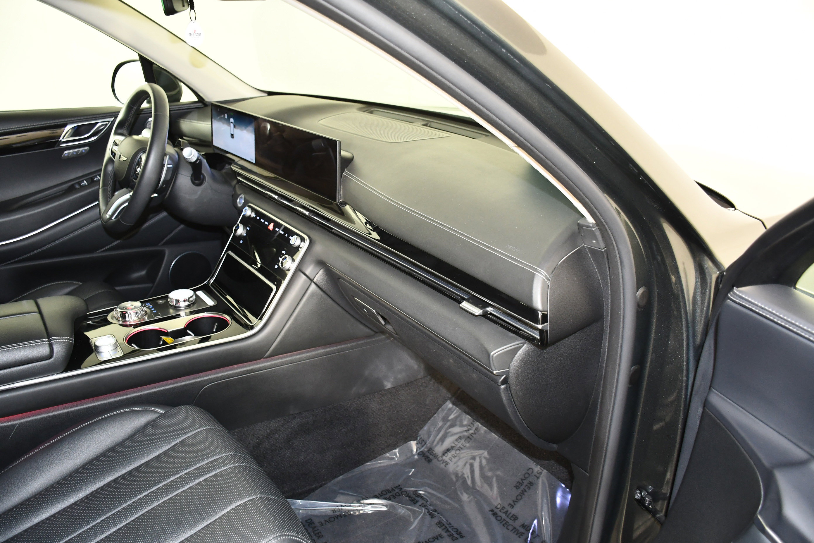 Used 2025 Genesis GV80 2.5T Standard image 41