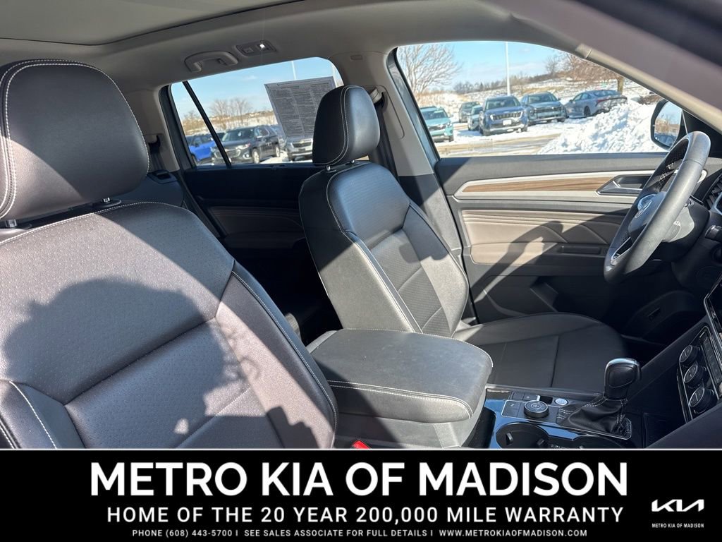 Used 2022 Volkswagen Atlas SEL image 40