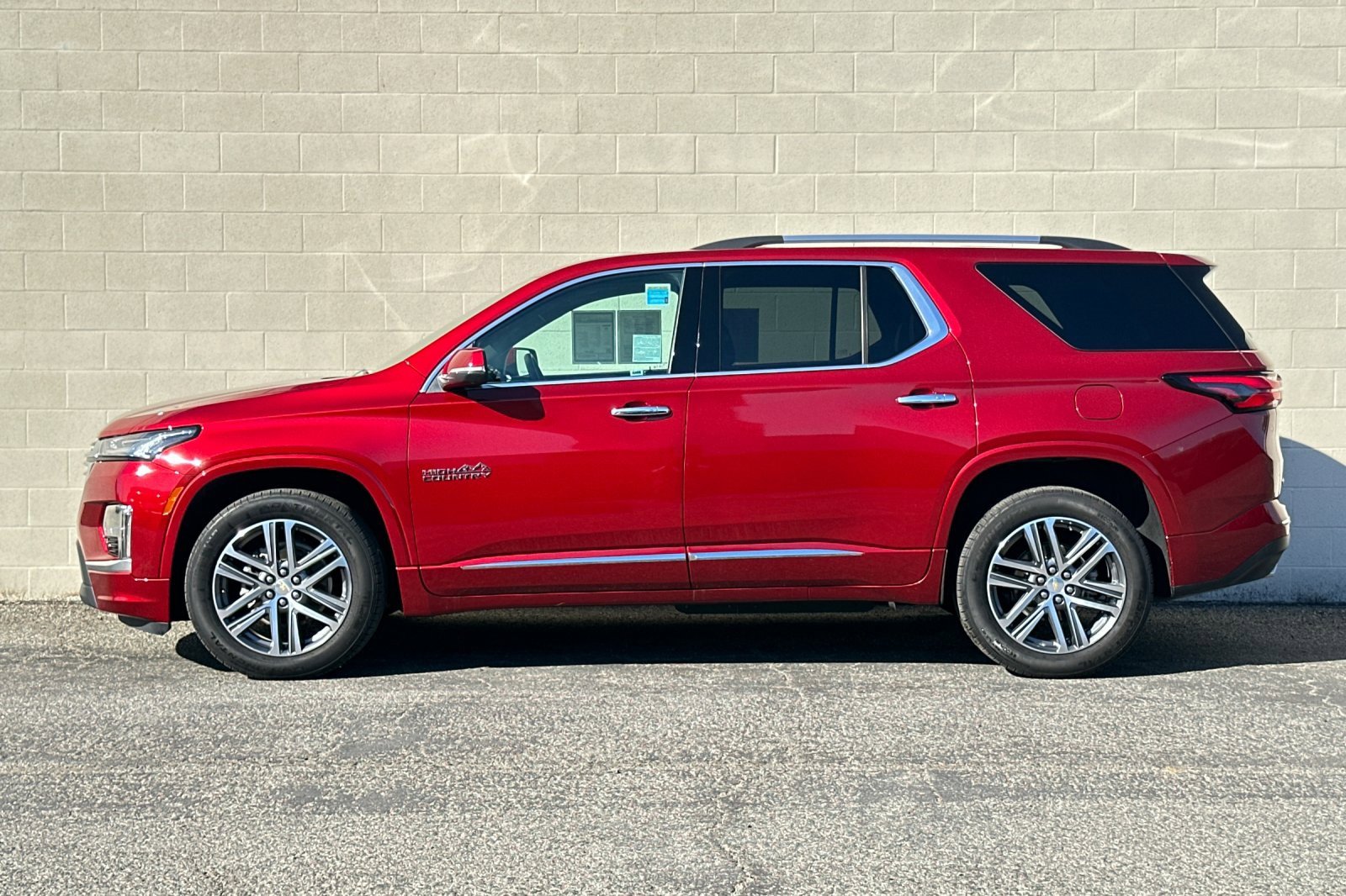 Certified 2023 Chevrolet Traverse High Country image 7