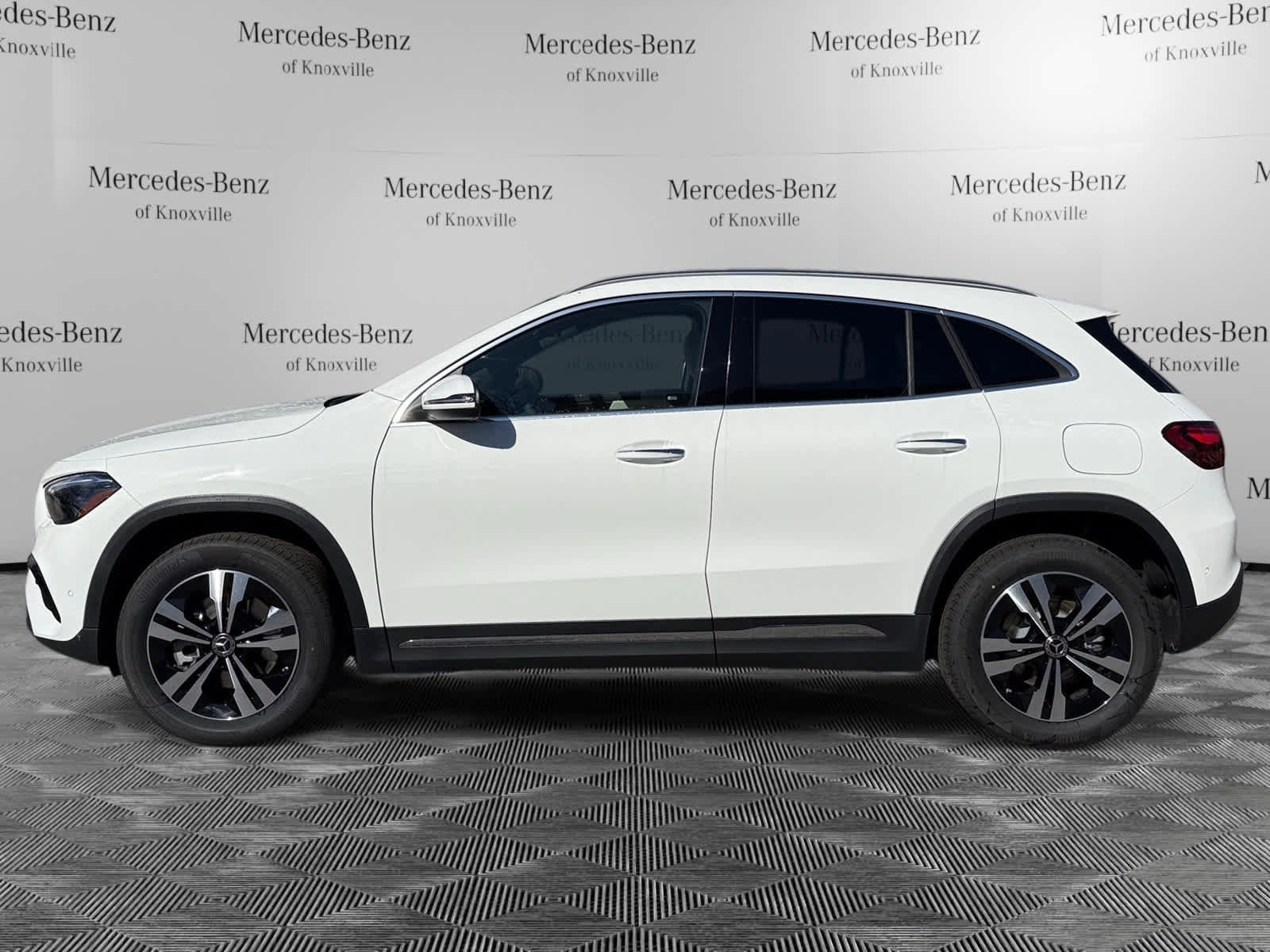 New 2026 Mercedes-Benz GLA 250 GLA 250 image 2