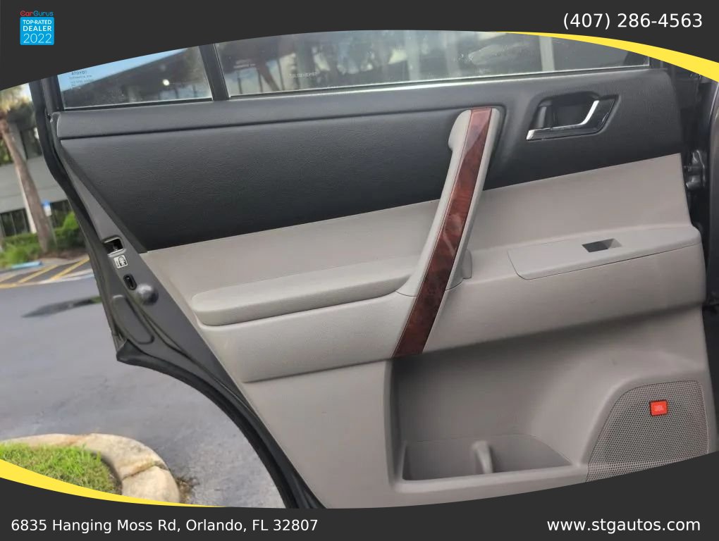 Used 2013 Toyota Highlander Limited FWD image 14