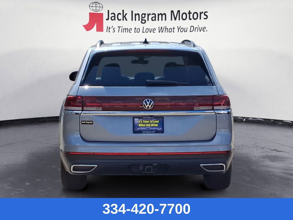 New 2026 Volkswagen Atlas SE image 4