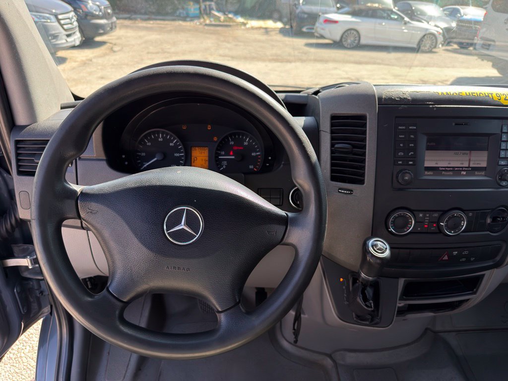 Used 2018 Mercedes-Benz Sprinter 2500 image 29