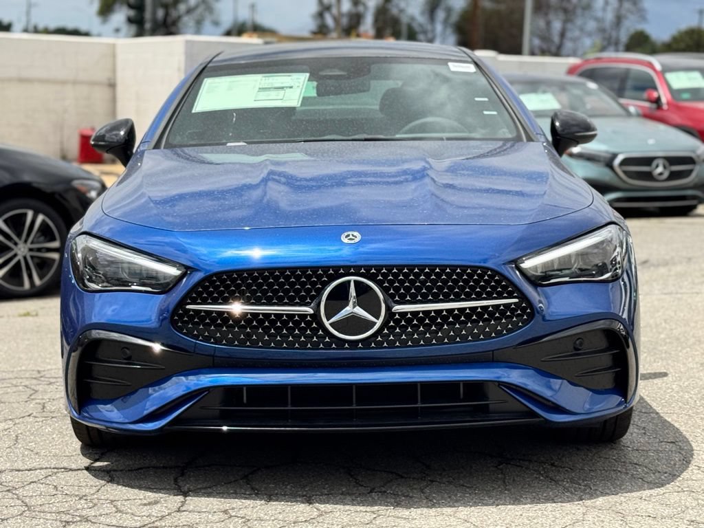 Used 2025 Mercedes-Benz CLE 300 4MATIC Coupe image 5