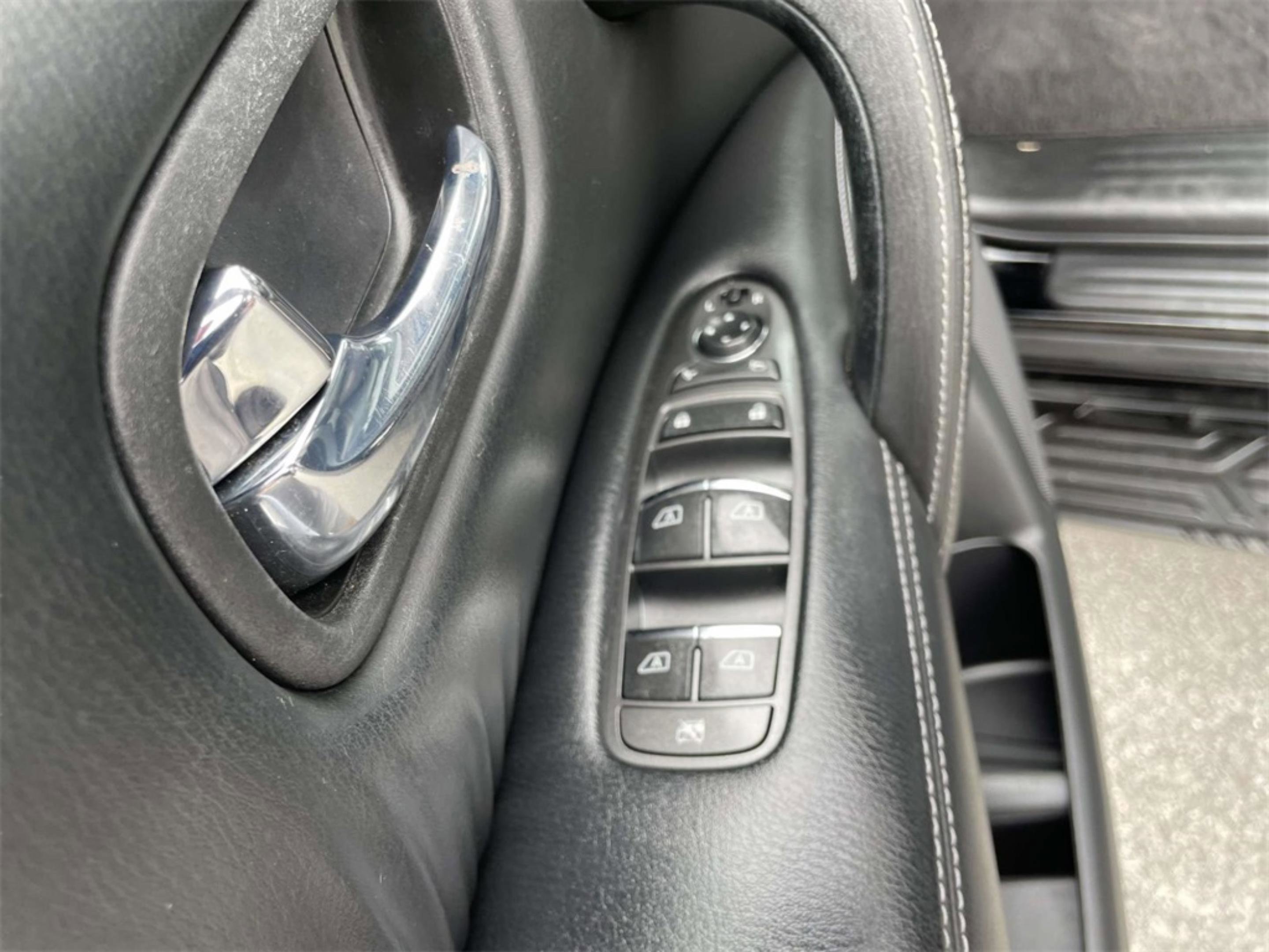 Used 2019 Nissan Armada SL w/ Premium Package image 28