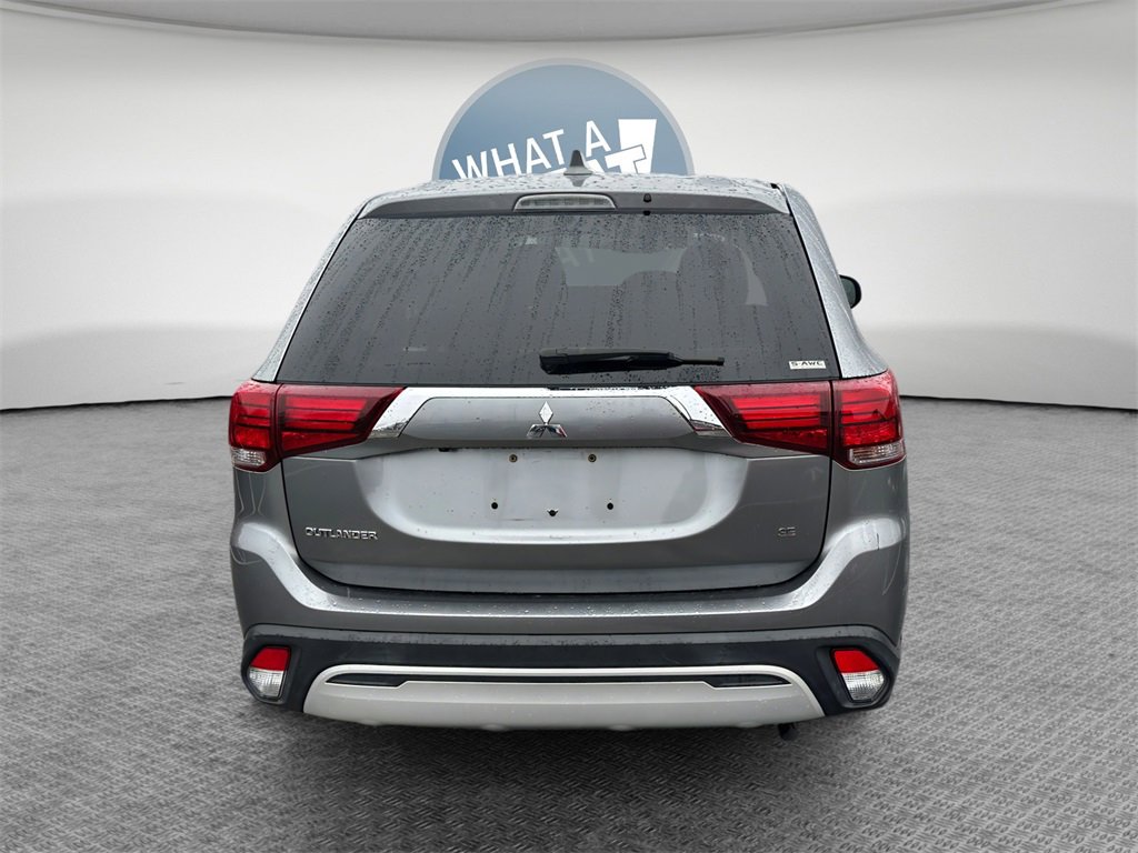 Used 2020 Mitsubishi Outlander SE image 5