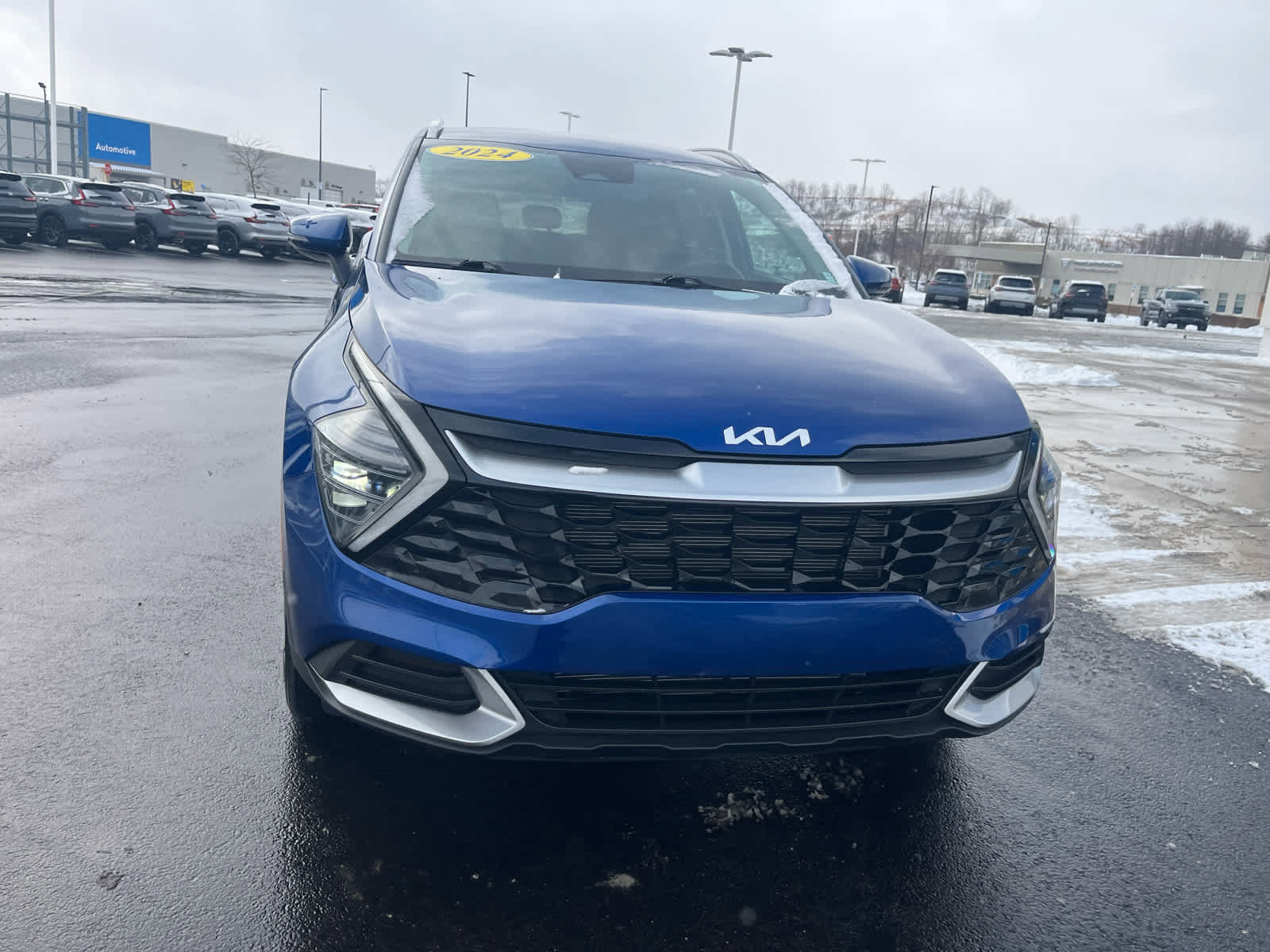 Used 2024 Kia Sportage EX image 5