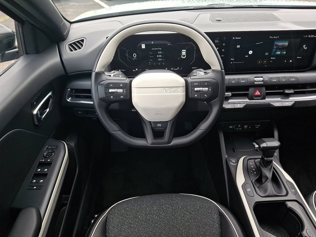 Certified 2025 Kia K4 GT-Line w/ GT-Line Sunroof Package FWD image 12