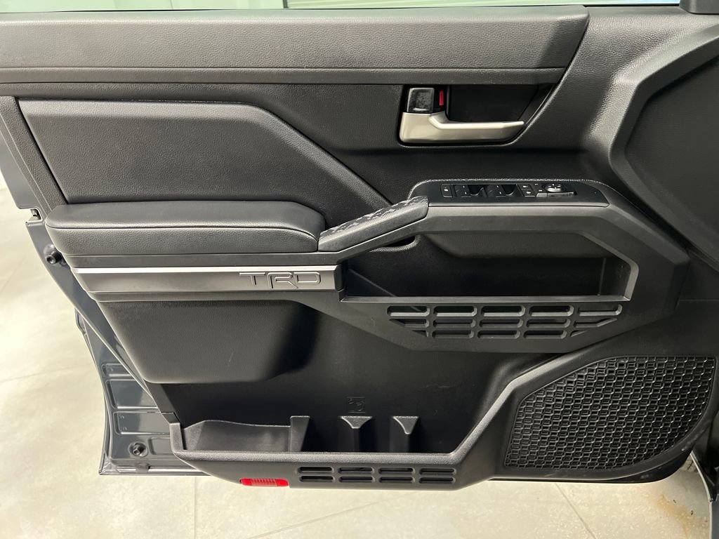 Used 2024 Toyota Tacoma TRD Sport image 21