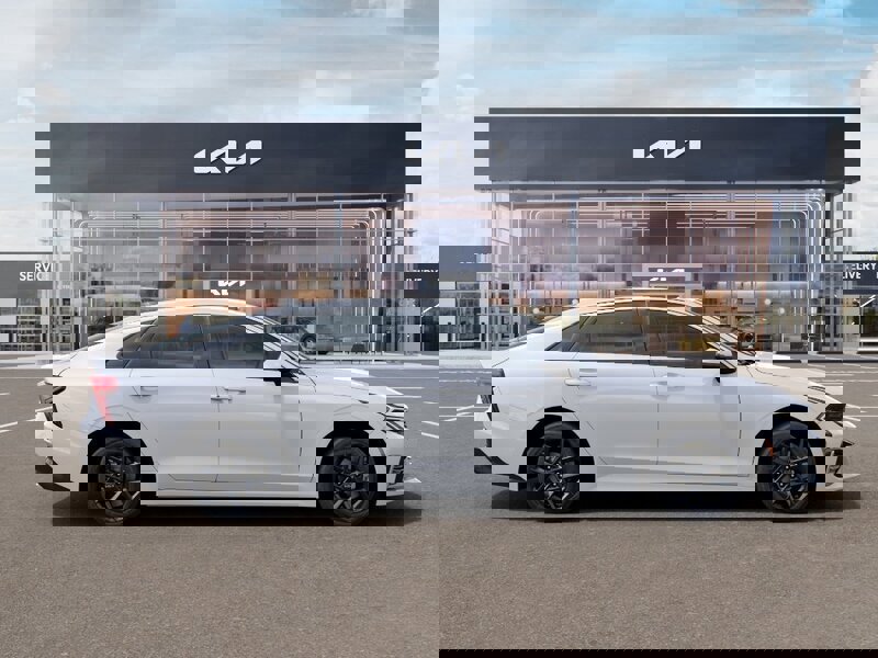 New 2026 Kia K5 LXS image 7
