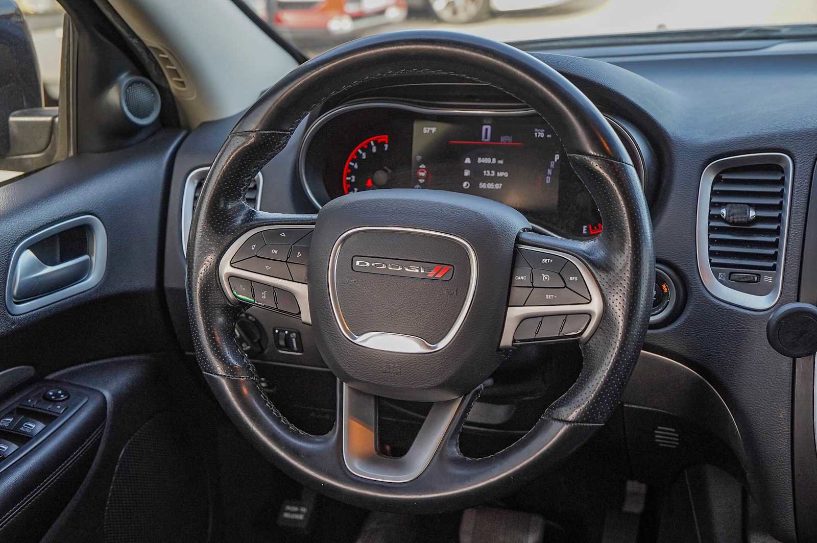 Used 2020 Dodge Durango SXT w/ 3rd Row Seating Group image 27