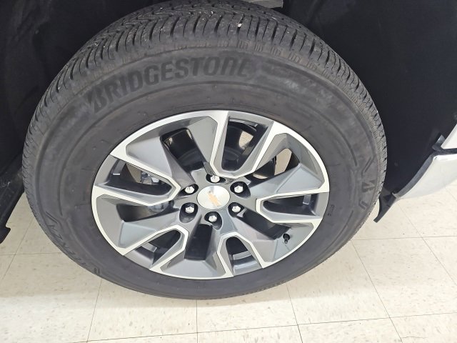 Used 2024 Chevrolet Silverado 1500 LT image 12