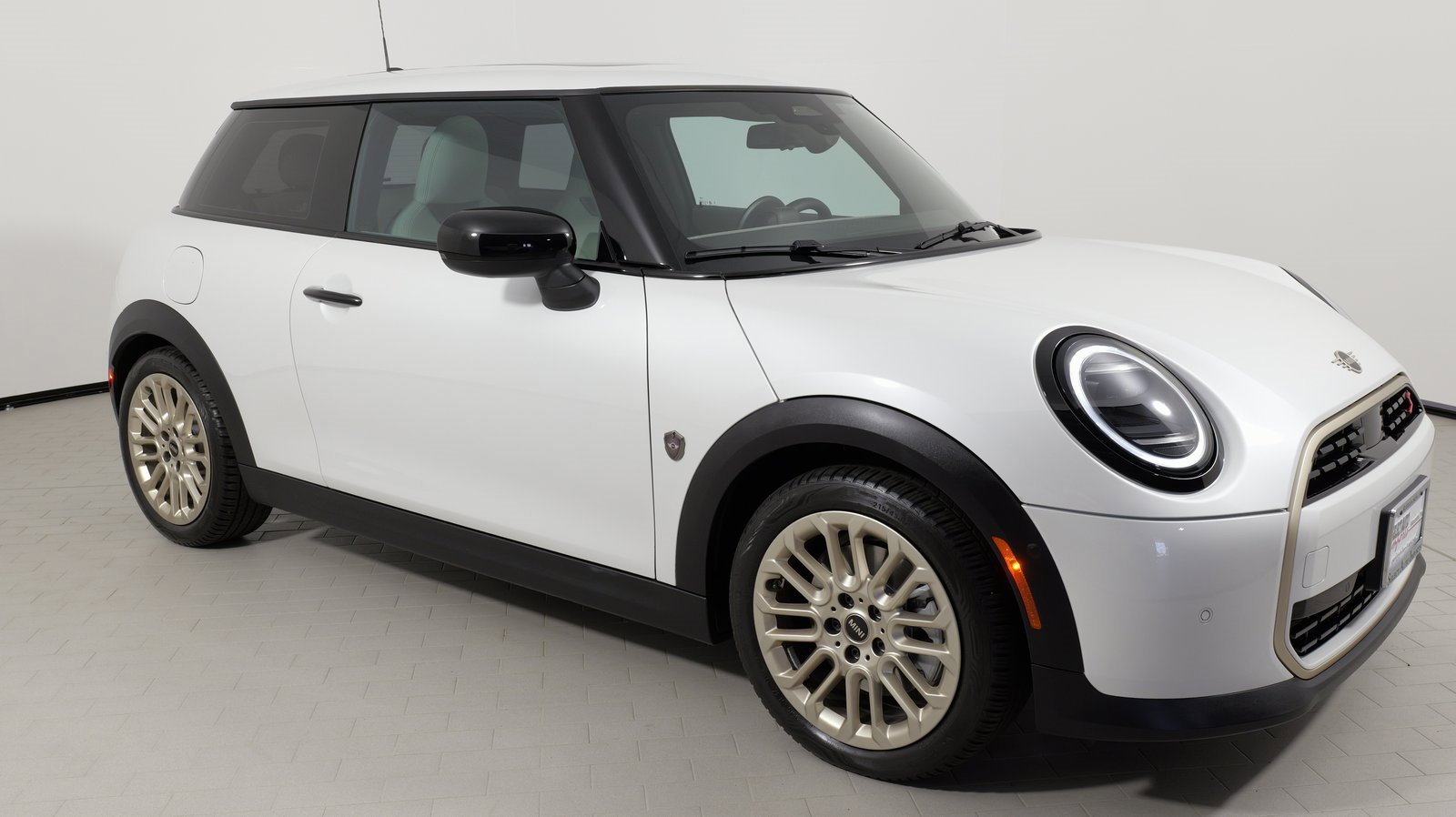 Used 2025 MINI Cooper S image 8