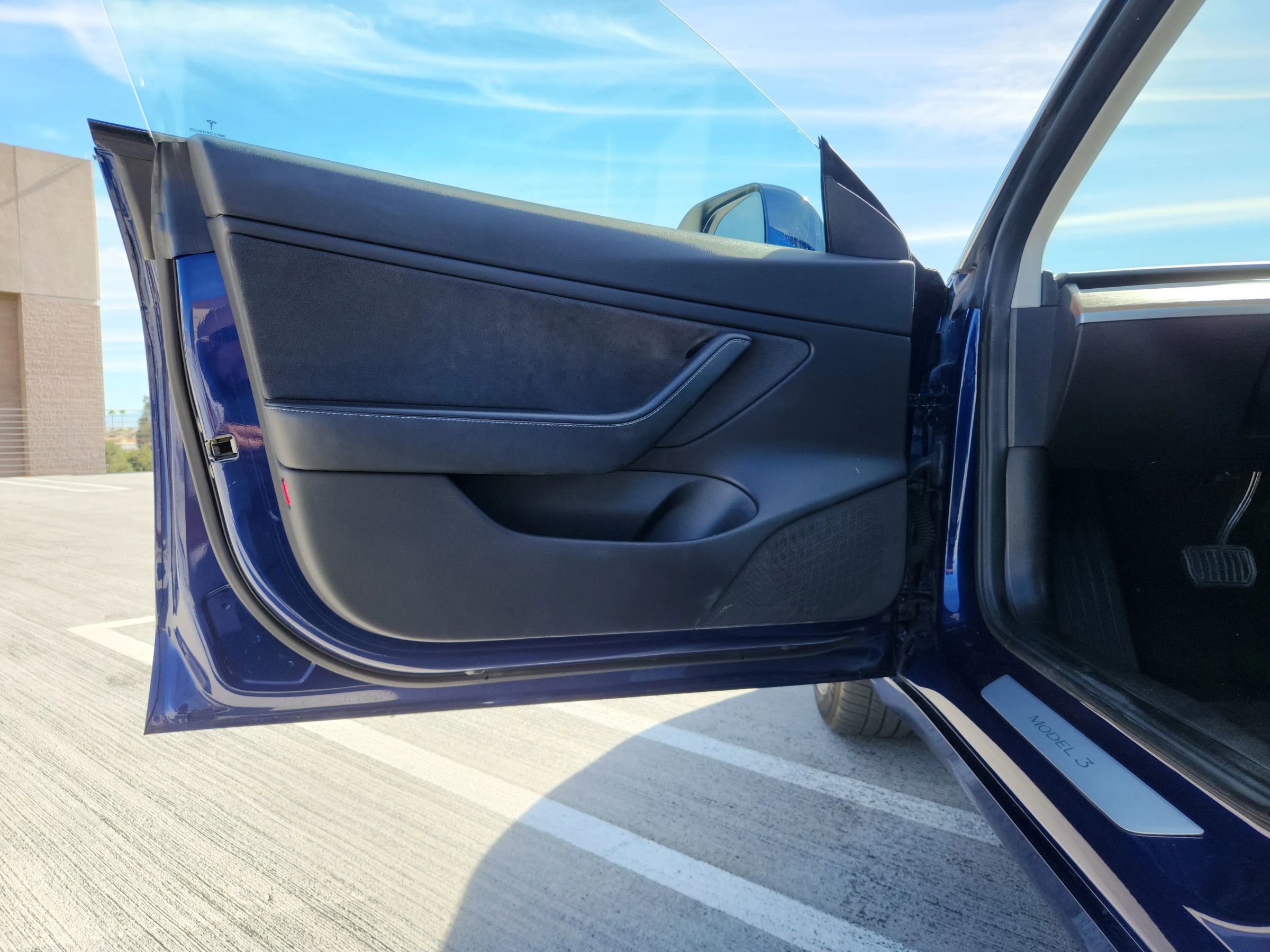 Used 2018 Tesla Model 3 Mid Range image 20