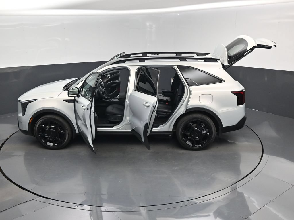 Certified 2026 Kia Sorento X-Line EX AWD/4WD image 17