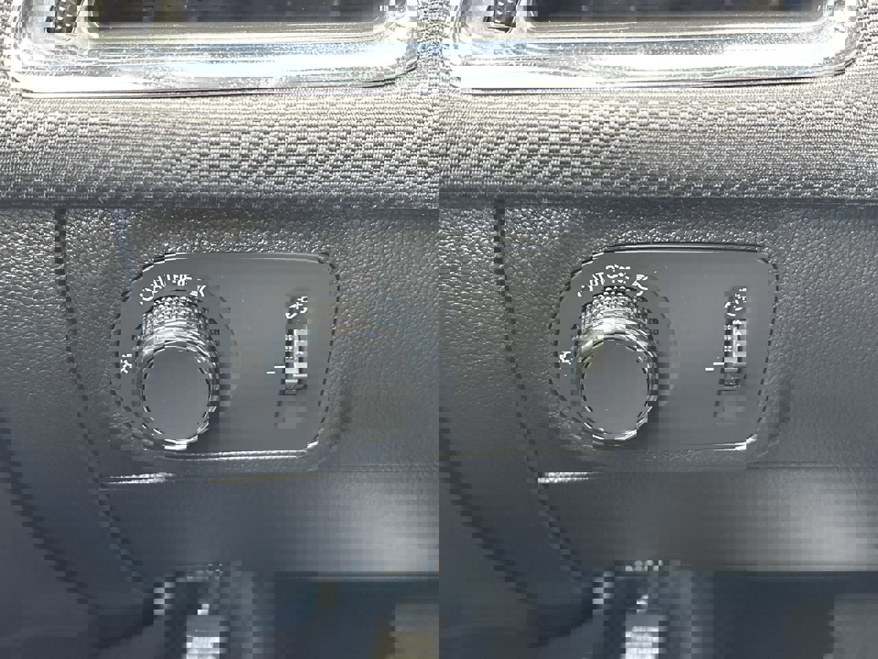 Used 2019 Chevrolet Cruze LS w/ LS Fleet Convenience Package FWD image 24